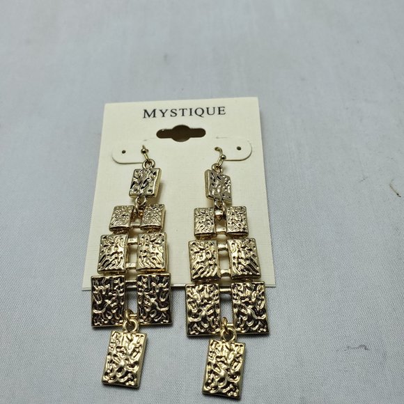 Mystique multi gold square dangle fish hook earring - Picture 2 of 3